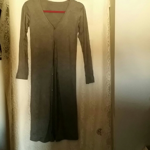 Sweater - Picture 2 of 3